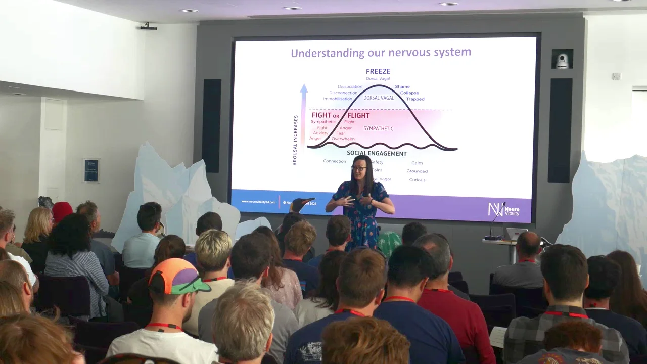 Clare E Kenny explaining the nervous system to an audience
